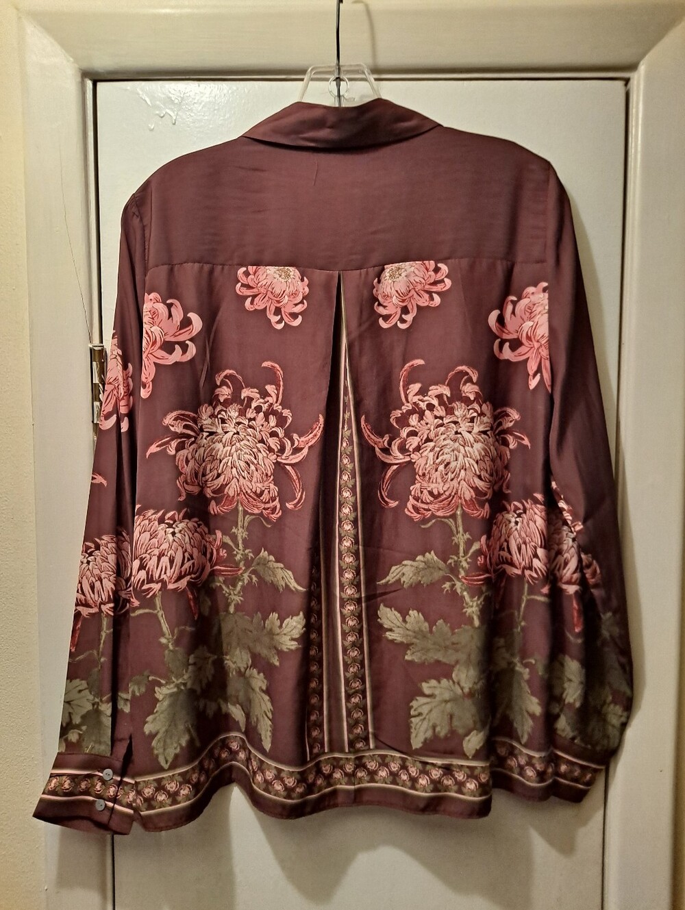 Rose & Olive button-down shirt vibrant pink and green Floral Pattern - Picture 11 of 16